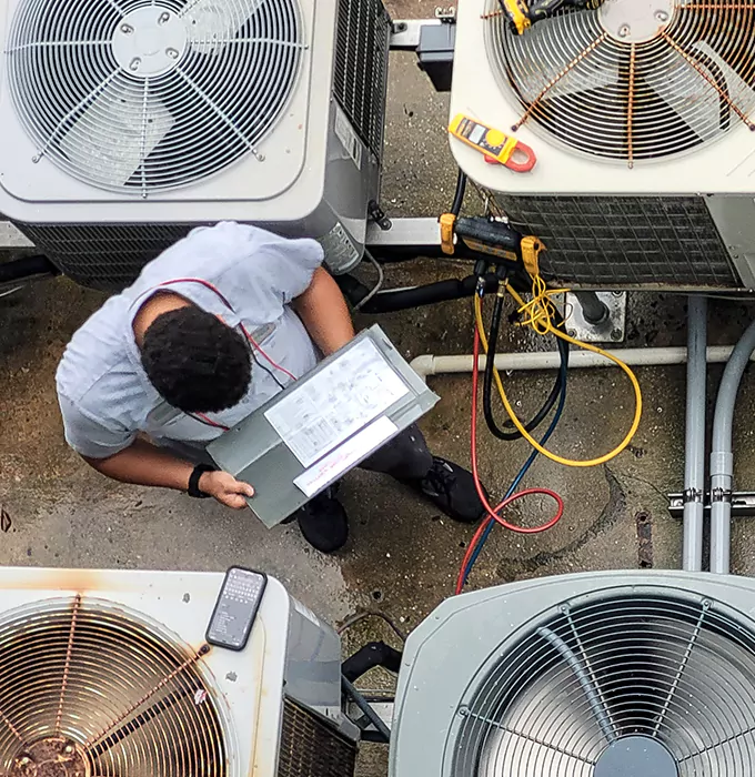 Why Livonia Businesses Choose Livonia HVAC Contractor for Commercial AC Maintenance?